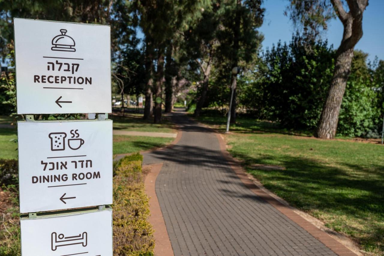 Kibbutz Malkiya Travel Hotel Malkiyya Exterior foto